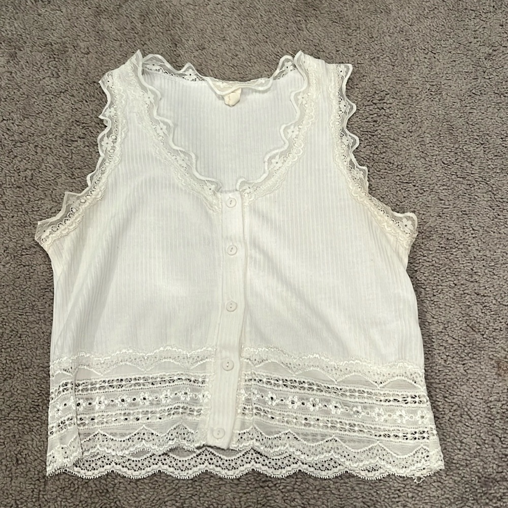 White lace crop top